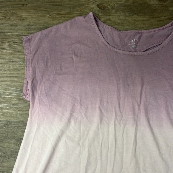 J. Jill Fit Lilac Ombre Fit Back Keyhole Short Sleeve Tee, size XL - Picture 3 of 9